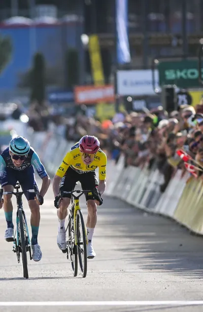 Roger Walkowiak, Plus Ancien Vainqueur Du Tour De France, Avait Des Attaches Dans Le Cher 12274955