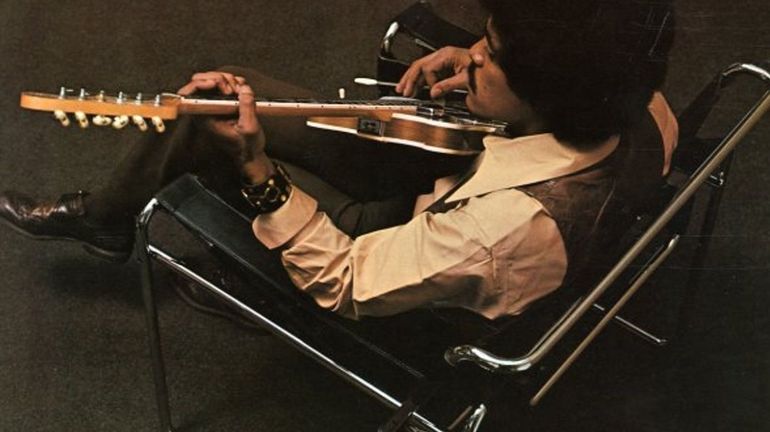 Le guitariste et bassiste Phil Upchurch est décédé Le guitariste et bassiste Phil Upchurch est décédé