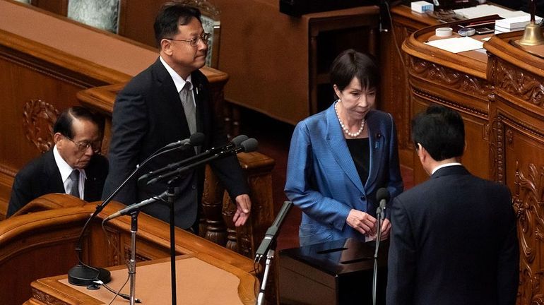 Japon : la conservatrice Sanae Takaichi devient la première femme Premier ministre