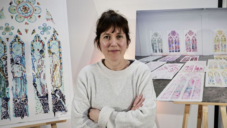 Les maquettes des futurs vitraux de Notre-Dame de Paris, créées par Claire Tabouret, exposées au Grand Palais
