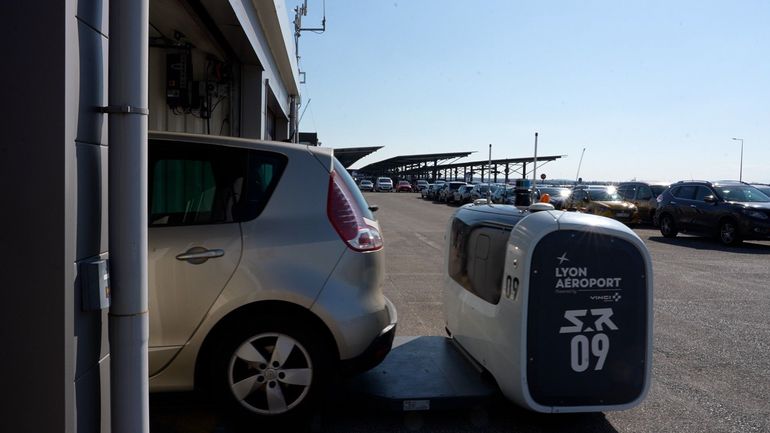 Un oeil sur demain : ma voiture se gare (presque) toute seule