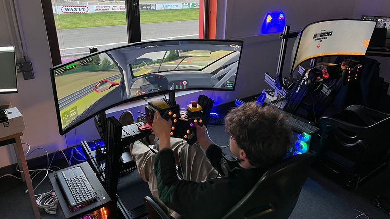 Un nouvel espace dédié au "sim racing" a ouvert ses portes au Circuit Jules Tacheny de Mettet Un nouvel espace dédié au "sim racing" a ouvert ses portes au Circuit Jules Tacheny de Mettet
