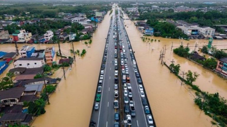 Thaïlande : le sud du pays en proie à d’importantes inondations, premier bilan de 13 morts