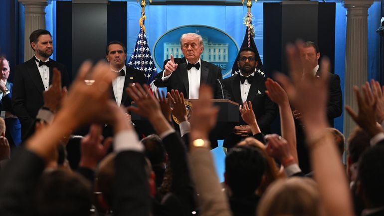 Tirs au gala des correspondants de la Maison blanche : le suspect présenté à la justice américaine