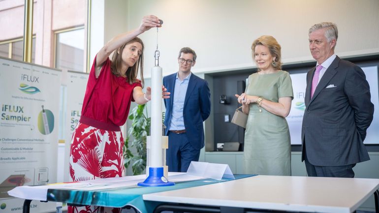 Le couple royal visite une entreprise de traitement des eaux primée au WEF