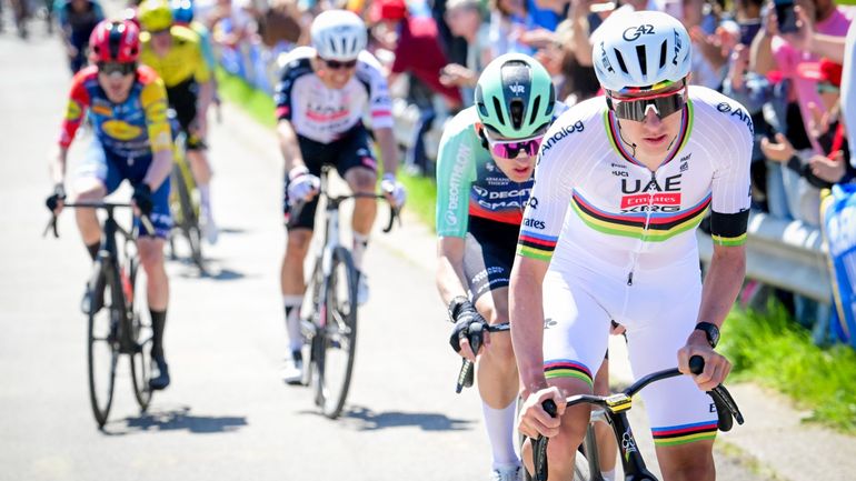 Pogacar accélère, Seixas l’accompagne, Evenepoel explose : revivez la montée de la Redoute sur Liège-Bastogne-Liège