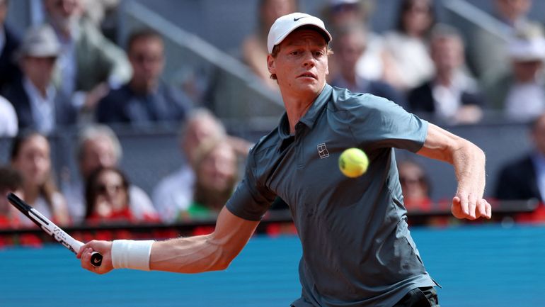 Jannik Sinner ne fait qu’une bouchée d’Alexander Zverev et remporte à Madrid un 5e Masters 1000 consécutif