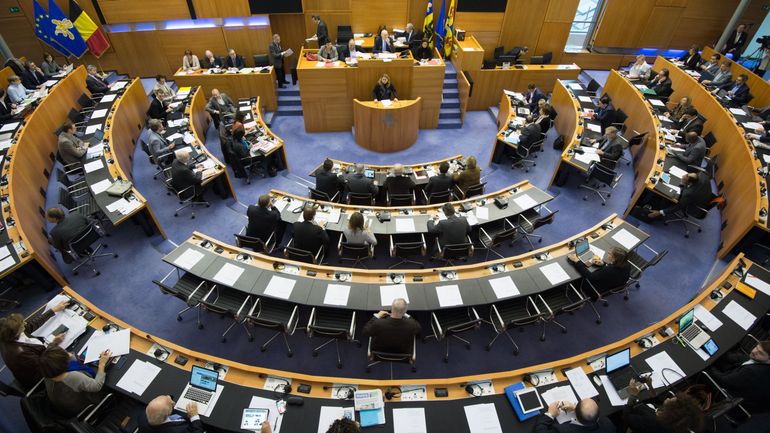 Le Parlement bruxellois adopte le budget 2026 de la Cocom