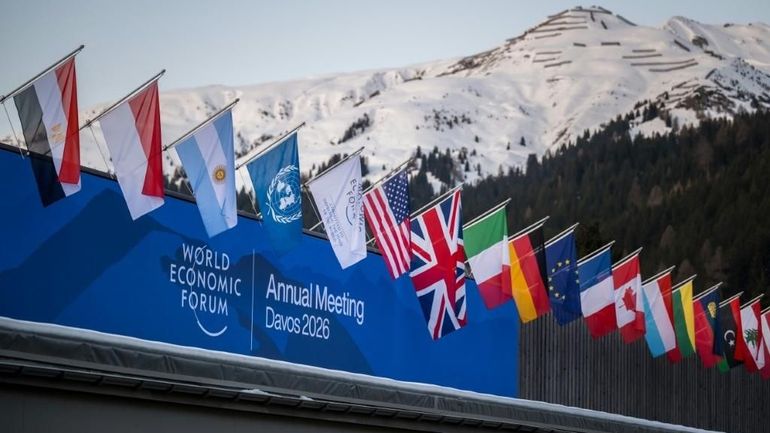 Davos : les Européens à la tribune ce mardi, Trump s'impose à l'ordre du jour du Forum économique mondial