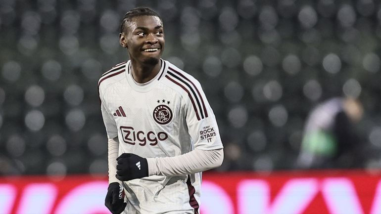 Jorthy Mokio, servi par Godts, scelle la victoire de l’Ajax face Feyenoord Jorthy Mokio, servi par Godts, scelle la victoire de l’Ajax face Feyenoord