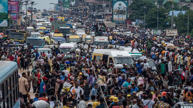 Epidémie d'Ebola en RDC : Kinshasa se barricade tant bien que mal face à la propagation du virus