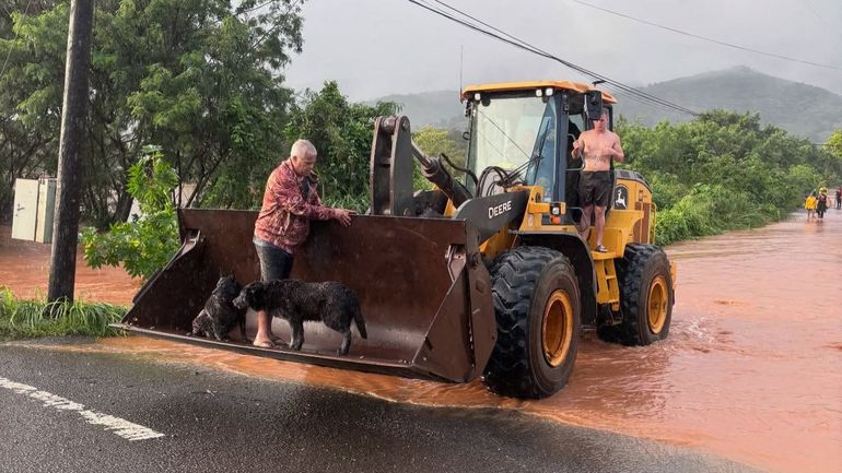 Hawaï : un barrage de l'île d'Oahu menace de céder, 4000 personnes invitées à évacuer