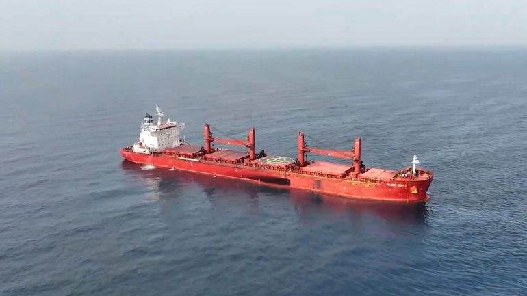Un cargo attaqué en mer Rouge, plusieurs victimes à bord