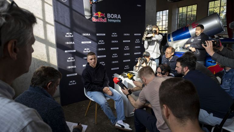 Remco Evenepoel découvre la galaxie Red Bull: "C’est moins freestyle"