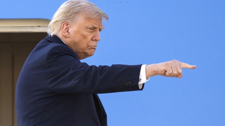 Le président américain Donald Trump menace de frapper l'Iran si ses alliés au Liban continuent de "causer des problèmes"
