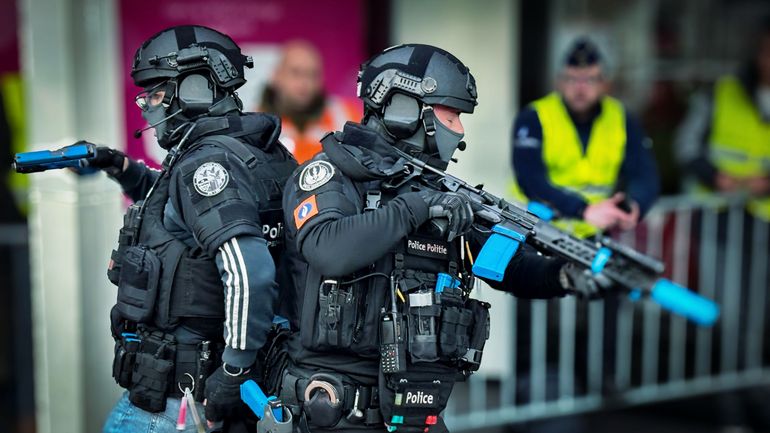 Prise d'otages dans le métro bruxellois : le pire simulé par la police lors d'un exercice grandeur nature