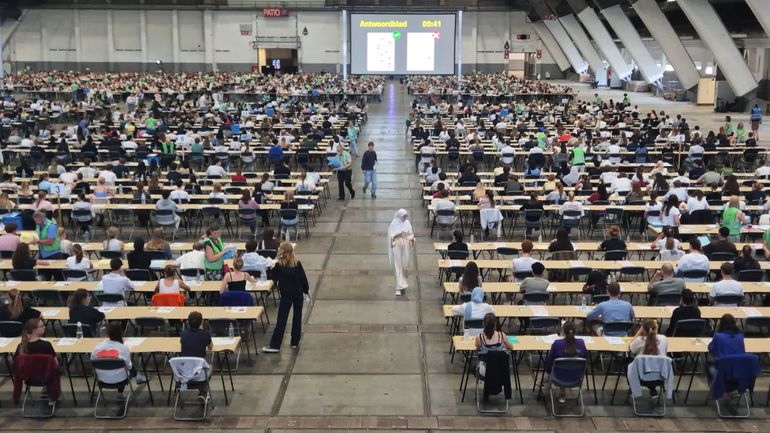 Concours d'entrée aux études de médecine et dentisterie : plus de 6800 candidats inscrits pour 1947 places