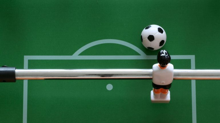 Participez au tournoi de kicker géant de Viva for Life à Seraing