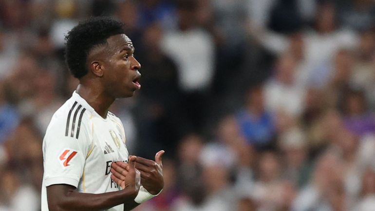 À nouveau remplacé par Xabi Alonso, Vinicius Jr. a pété un plomb lors du Clasico : "Mieux vaut que je parte"