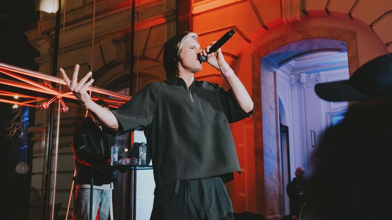 Nous étions au showcase ultra-privé d’Orelsan, on vous raconte tout Nous étions au showcase ultra-privé d’Orelsan, on vous raconte tout