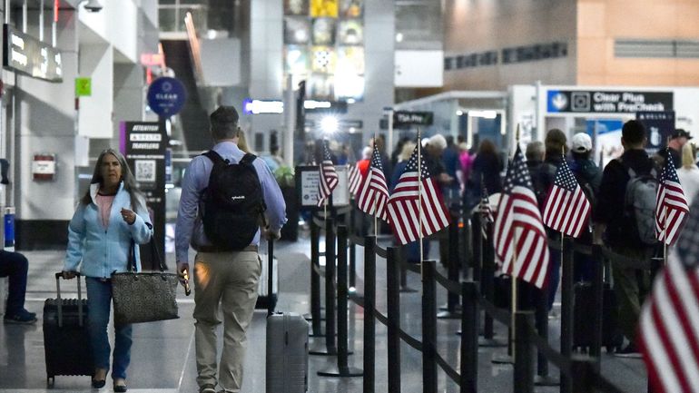 Donner l’adresse de ses profils sur les réseaux sociaux pour entrer aux États-Unis, bientôt une réalité ? Donner l’adresse de ses profils sur les réseaux sociaux pour entrer aux États-Unis, bientôt une réalité ?