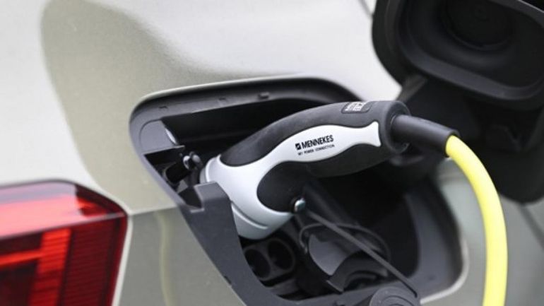 Les bornes de recharge autorisées sur toutes les aires d’autoroute wallonnes