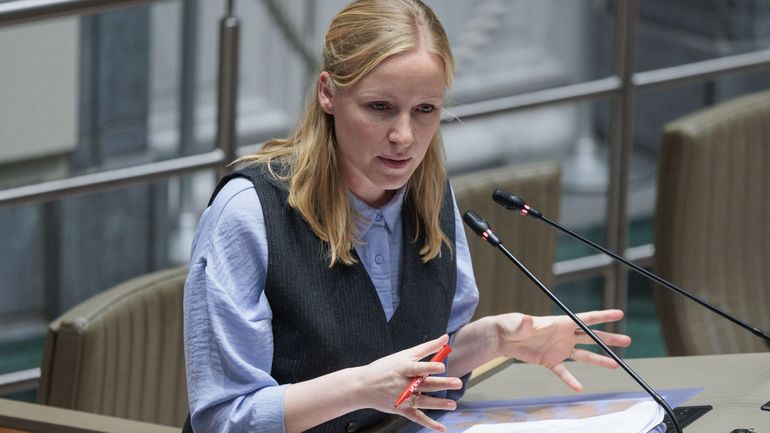 Budget fédéral : la ministre flamande demande le report de la hausse de TVA sur les hébergements Budget fédéral : la ministre flamande demande le report de la hausse de TVA sur les hébergements