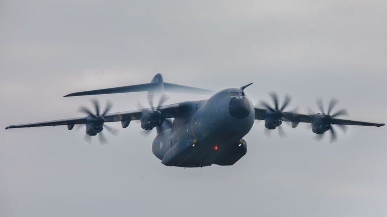 Un avion militaire belge transportant des soldats, pris pour cible en Haïti