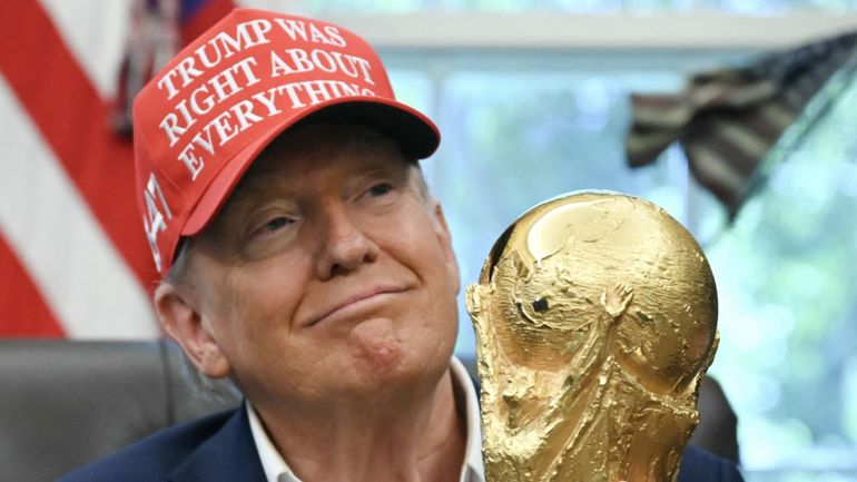 Coupe du monde 2026 : l'intérêt de Trump ? "Montrer que les États-Unis sont les meilleurs sur tous les plans, y compris sur l'organisation d'un Mondial"
