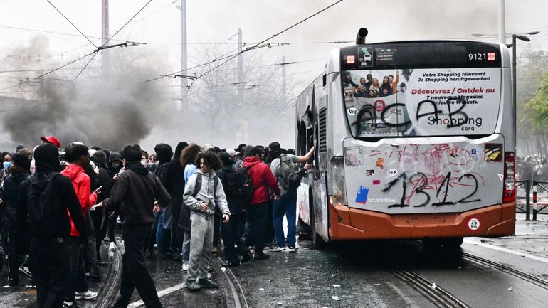 Manifestation nationale du 9 octobre : plus de 100 arrestations, un millier de casseurs, des dizaines de milliers de manifestants