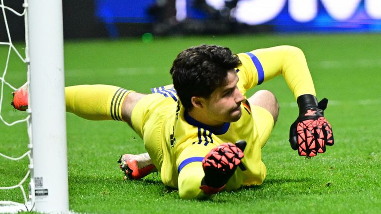 Direct audio et commenté - États-Unis - Belgique : grosse frappe de Debast qui inscrit son premier but avec les Diables