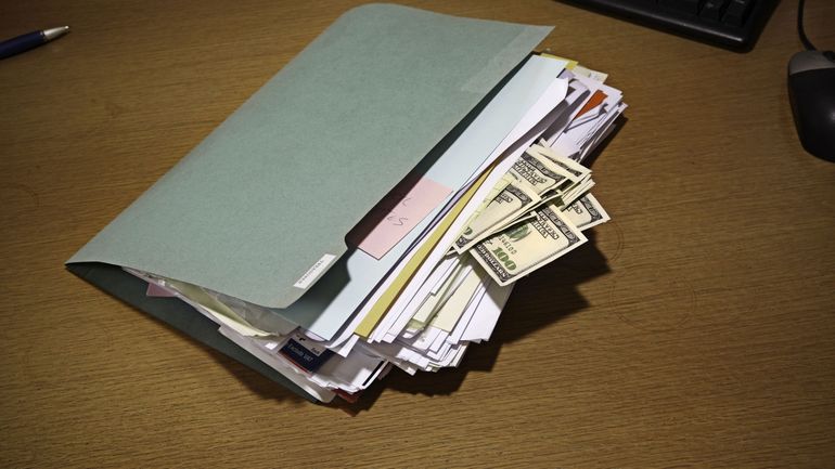 Transparency International invite la Belgique à "agir ensemble" face à la corruption