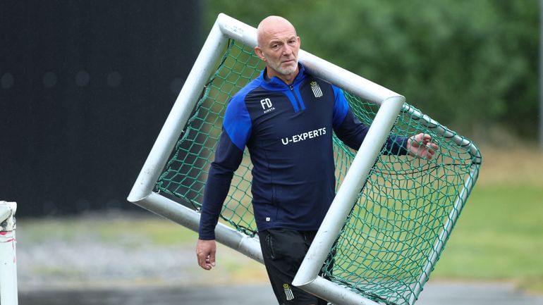 Frank Defays avant Charleroi-Standard : 