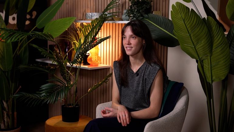 "Cela me fait tellement de peine de voir qu’on est en train de détruire notre planète" : Sylvia Huang rend hommage à "Mère nature" dans son nouvel album "Cela me fait tellement de peine de voir qu’on est en train de détruire notre planète" : Sylvia Huang rend hommage à "Mère nature" dans son nouvel album