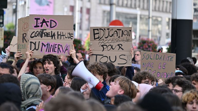 Manifestations étudiantes : "Quand la répression ne fonctionne pas, on passe à une politique qui rétablit le lien social", les jeunes demandent plus d'écoute au gouvernement