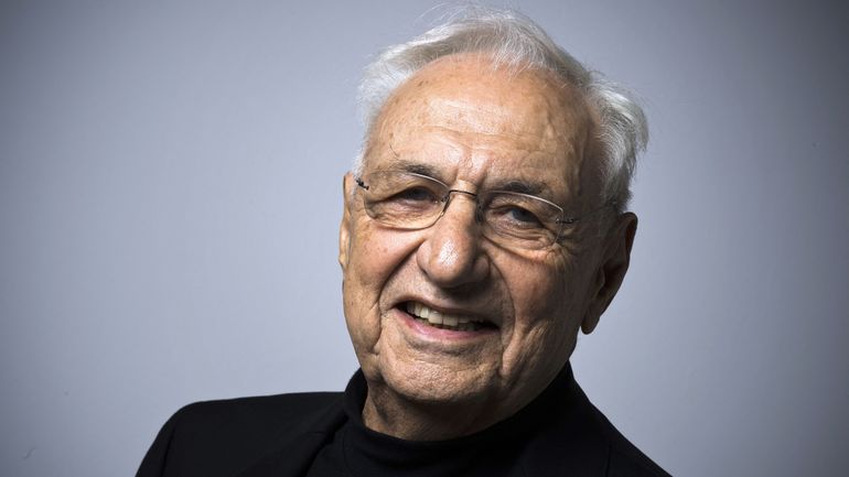 L’une des rares superstars de l’architecture : l’américano-canadien Frank Gehry est mort à l'âge de 96 ans