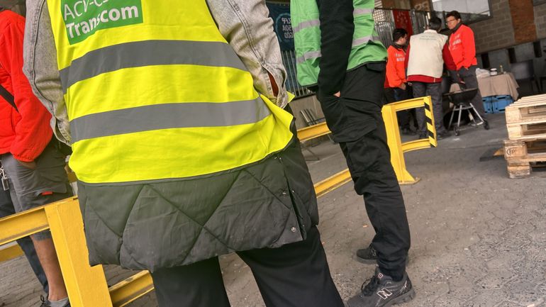 Finalement pas de reprise du dialogue social chez Bpost ce lundi : le travail a repris à Liège, des blocages persistent à Bruxelles et Boussu