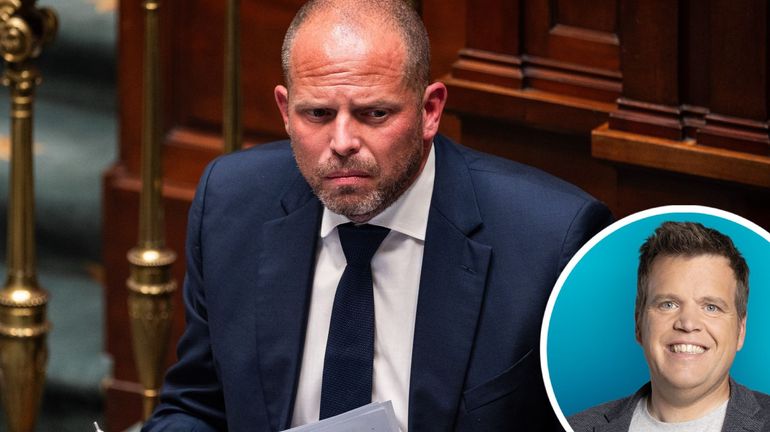 Theo Francken, de la crise des drones à la crise de confiance