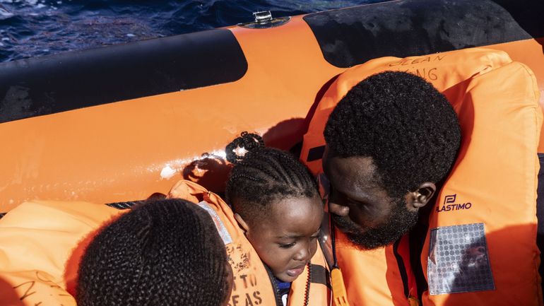 Quand une photographe laisse son appareil pour un sauvetage en mer...