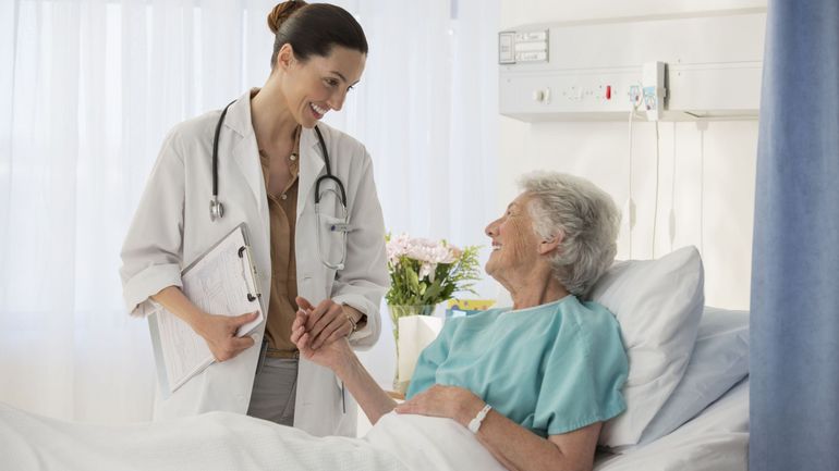 La durée moyenne des séjours à l'hôpital baisse, sans hausse de réadmission non planifiée