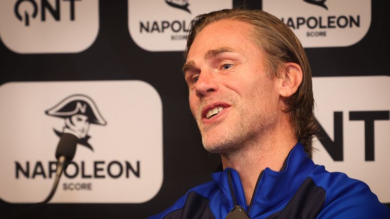 Hans Cornelis prend les commandes à Charleroi : "Je ne vais pas tout changer" Hans Cornelis prend les commandes à Charleroi : "Je ne vais pas tout changer"