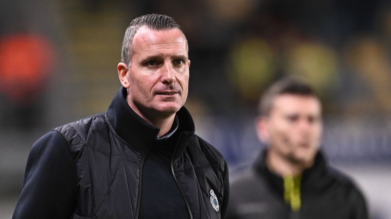 Le jeu des chaises musicales se poursuit : Nicky Hayen débarque à Genk... et retrouvera Bruges vendredi