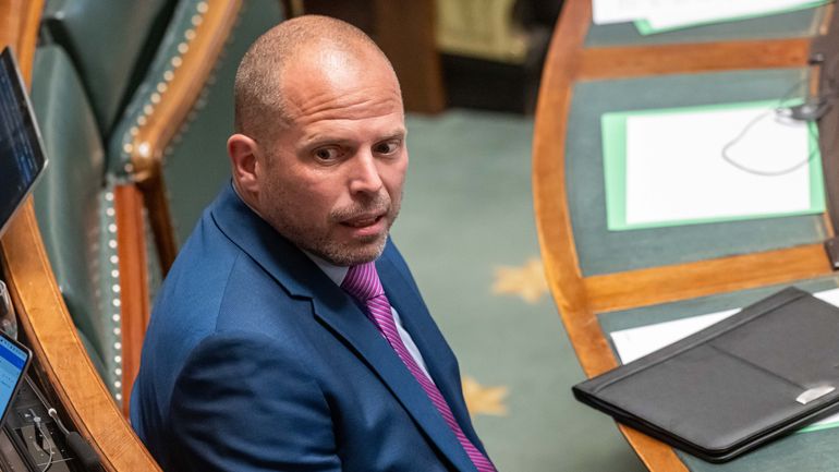 Accord du gouvernement sur le contingent de l'armée pour 2026