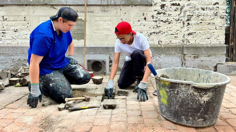 Été solidaire : 2625 jeunes rénovent les communes wallonnes
