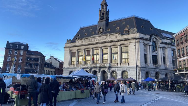 Le marché de Charleroi a changé de place