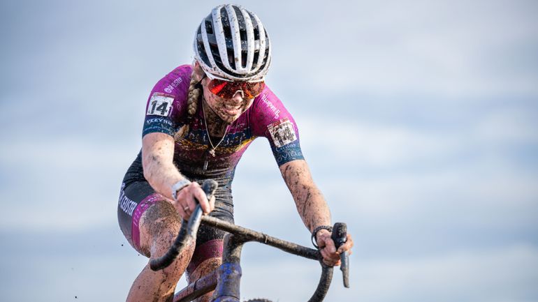 "Je ne souhaite pas rouler à un niveau qui ne me correspond pas" : Laura Verdonschot prendra sa retraite en fin de saison