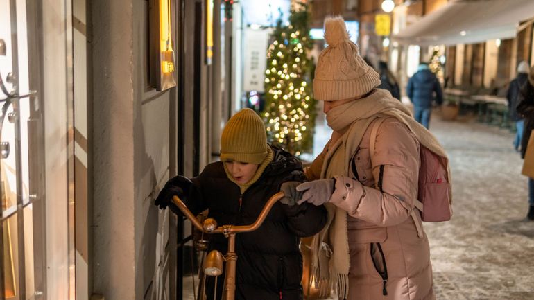 "C’est sûr qu’on se sent un peu déprimé" : Stockholm bat un record de grisaille, les habitants racontent