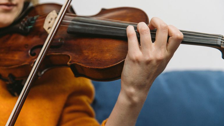 "Pax Musica" : le programme qui permet aux musiciens en exil de poursuivre leur carrière en France "Pax Musica" : le programme qui permet aux musiciens en exil de poursuivre leur carrière en France