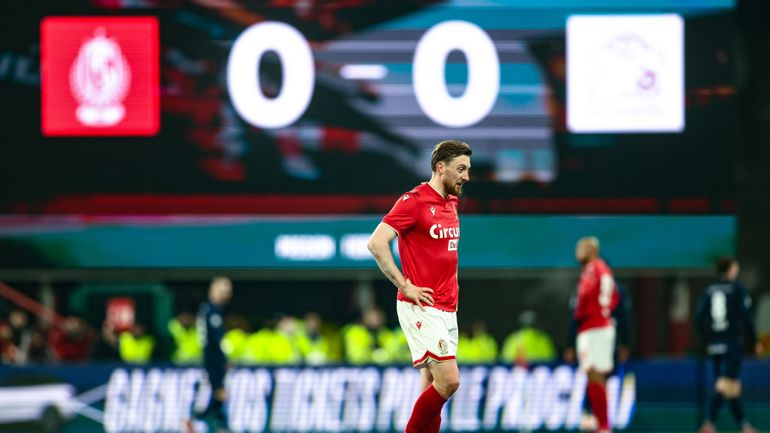 En supériorité numérique pendant 70 minutes, le Standard partage contre Zulte Waregem et réalise sa pire "phase aller" depuis 10 ans