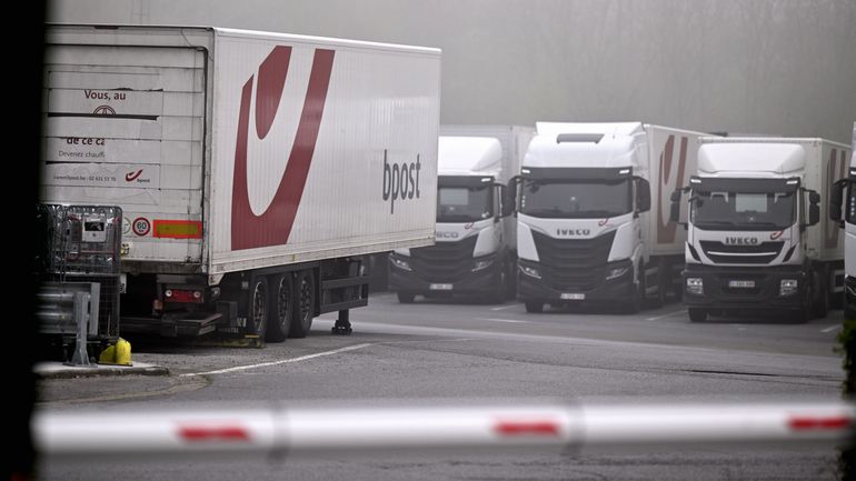 Grève chez Bpost : les services postaux toujours perturbés ce lundi, des négociations prévues dans l'après-midi